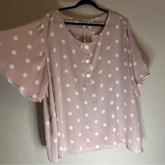 Cato Est. 1946 Women’s Polka Dot Top Blouse Size 26/28 NWT - Picture 2 of 9